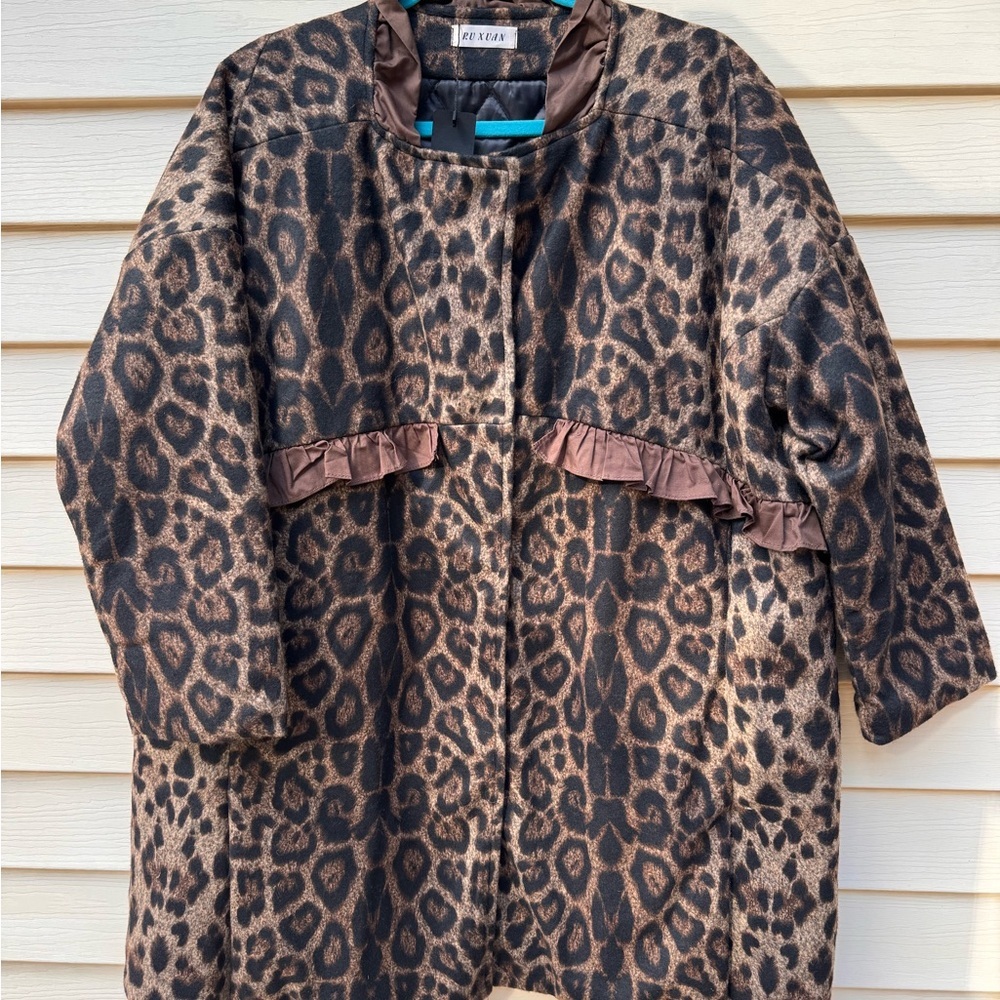 RuXuan Woman’s XL Helen Heart Leopard Print Swing Coat Ruffle Trim 3/4 Quarter - Picture 2 of 14